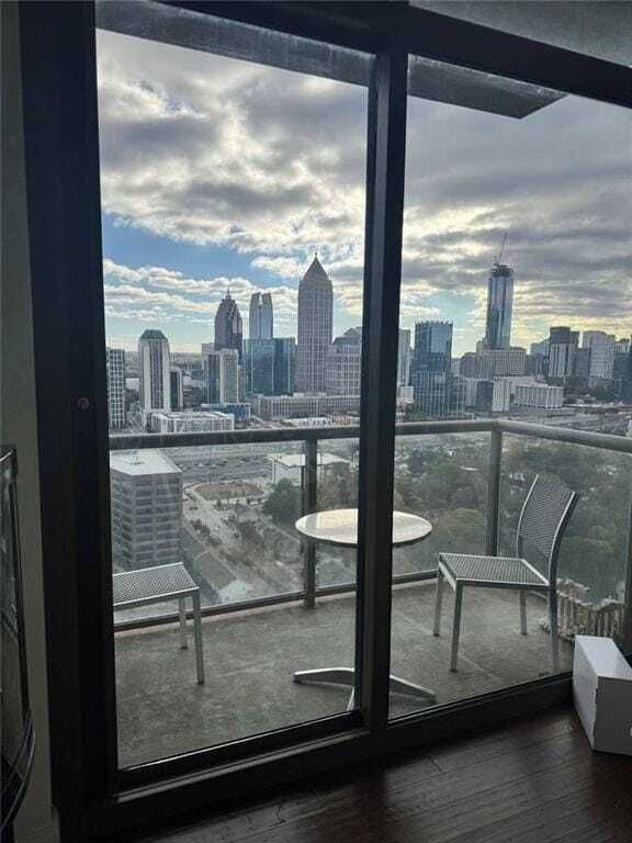 Property photo 3 of 5 <Alttext/>