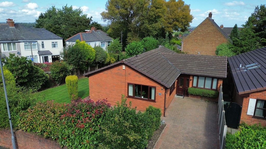 Property photo 1 of 21