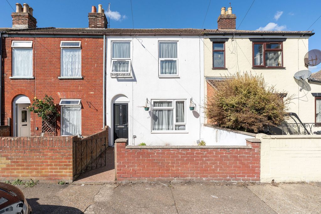 Property photo 1 of 13