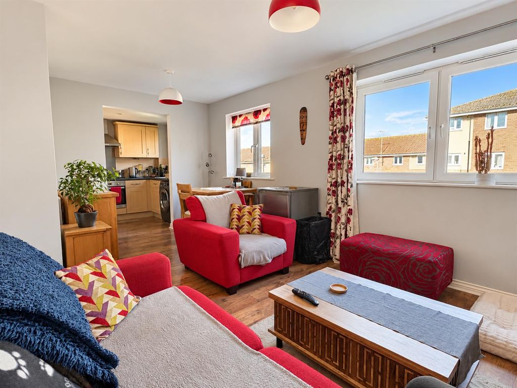 Property photo 2 of 15 2636.Png