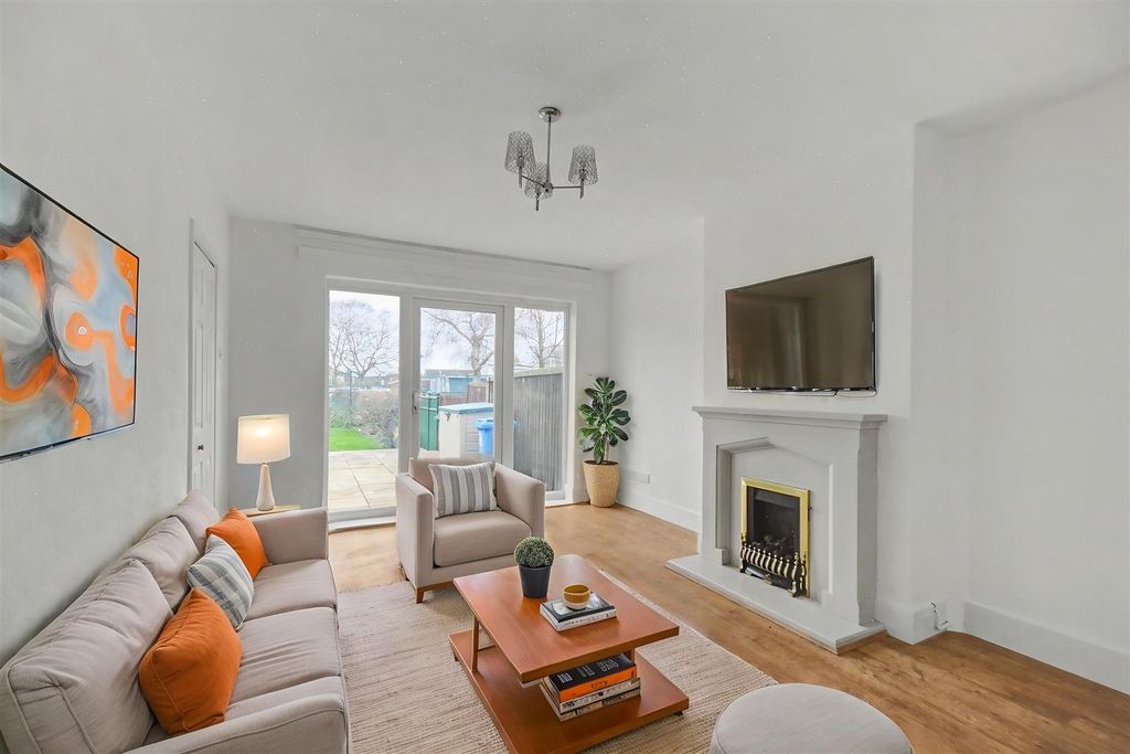 Property photo 2 of 15 Ai Lounge.Jpeg