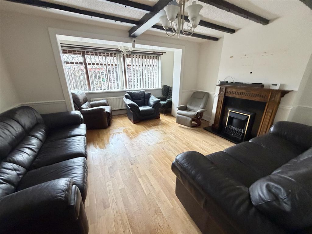 Property photo 3 of 8 Img_9613.Jpeg