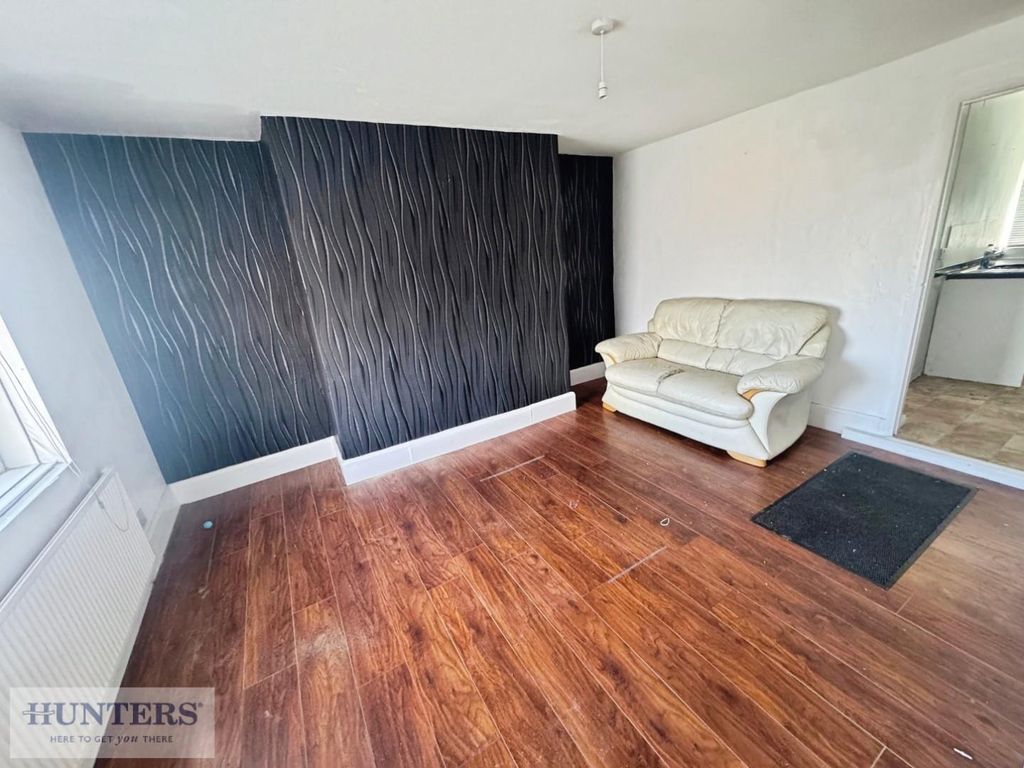 Property photo 2 of 7 Lounge