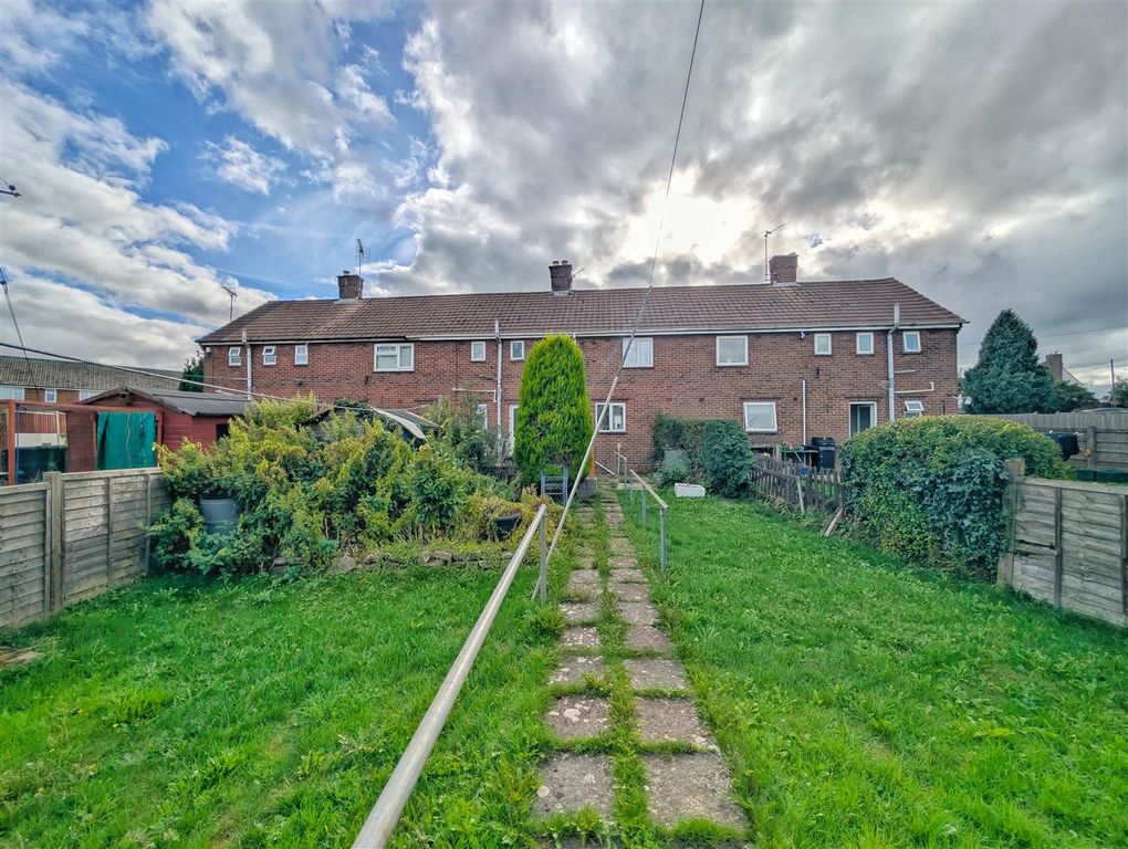 Property photo 3 of 5