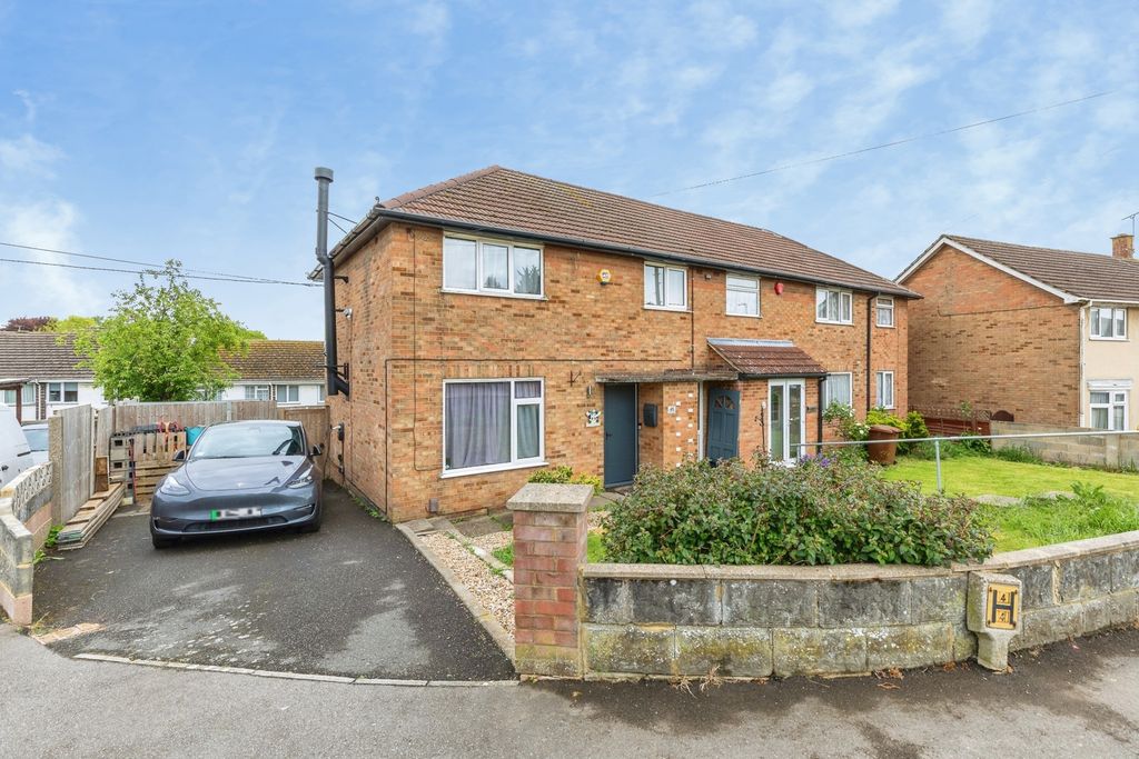 Property photo 1 of 17 Pbox-Img.Jpg