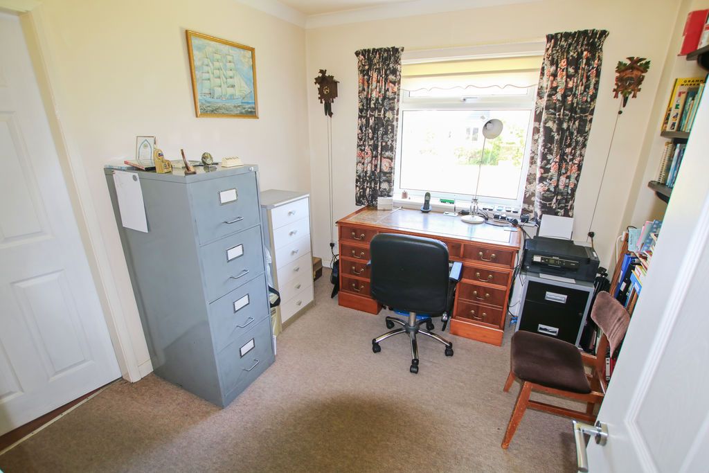 Property photo 3 of 50 Photo 32