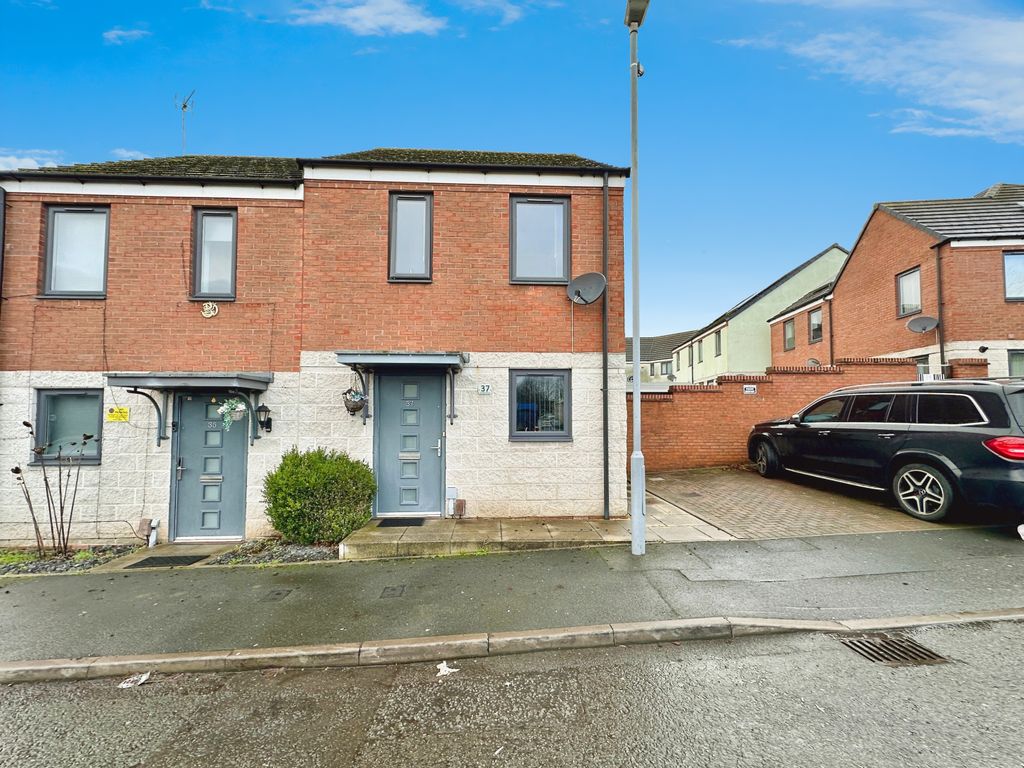 Property photo 1 of 15