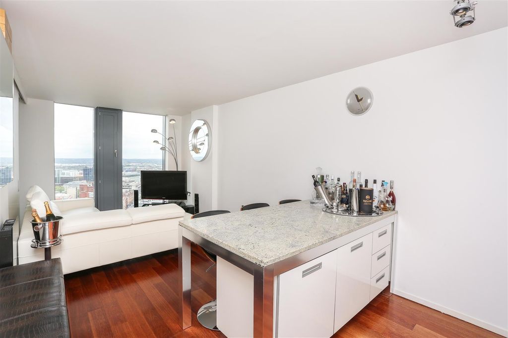 Property photo 3 of 11 072A6830.Jpg