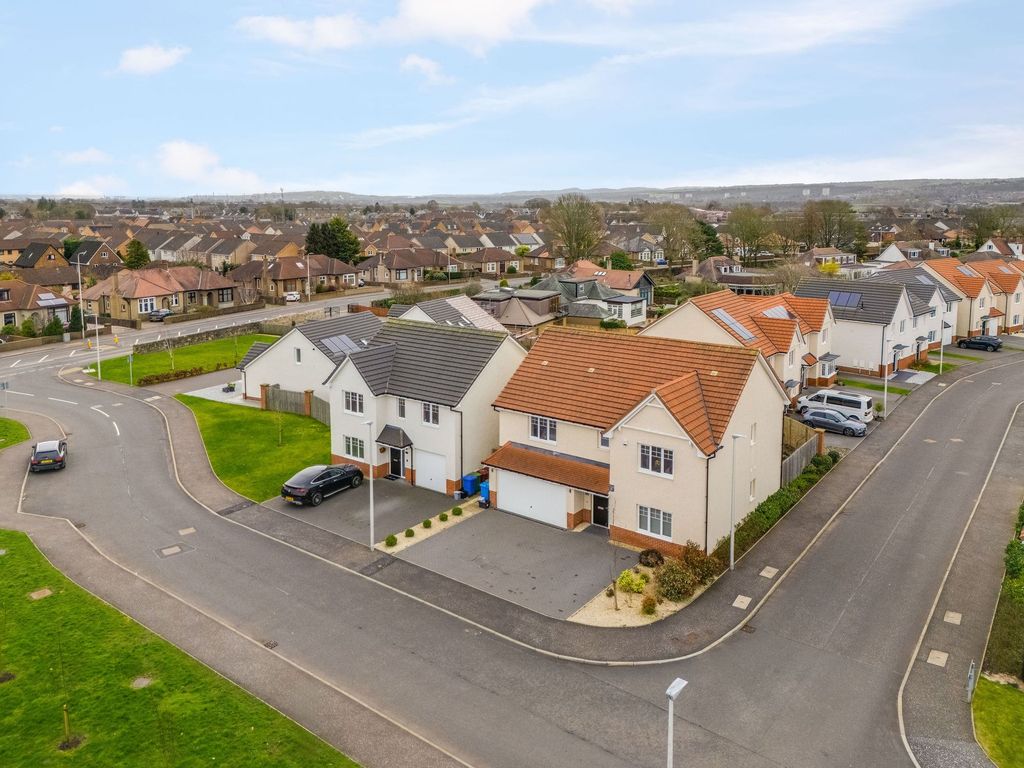 Additional image 44 of 5 bed detached house for saleMaggies Crescent, Larbert FK5