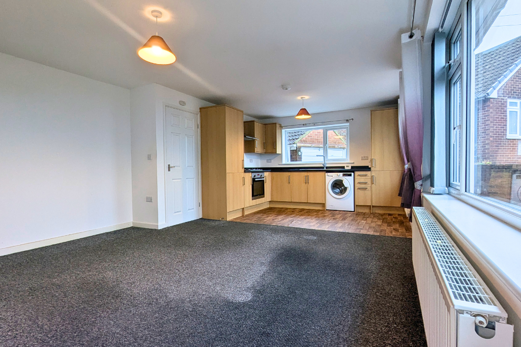 Property photo 2 of 21