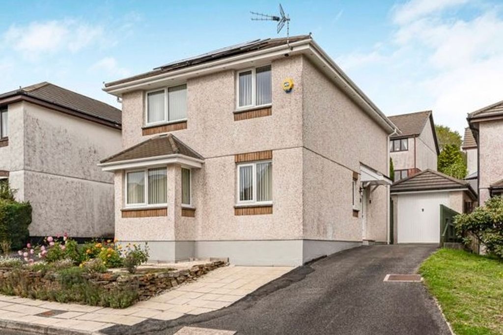 Property photo 1 of 24