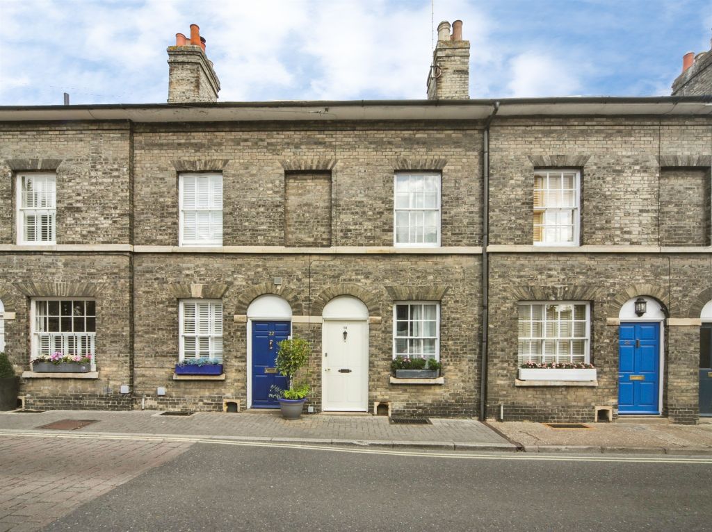 Property photo 1 of 13