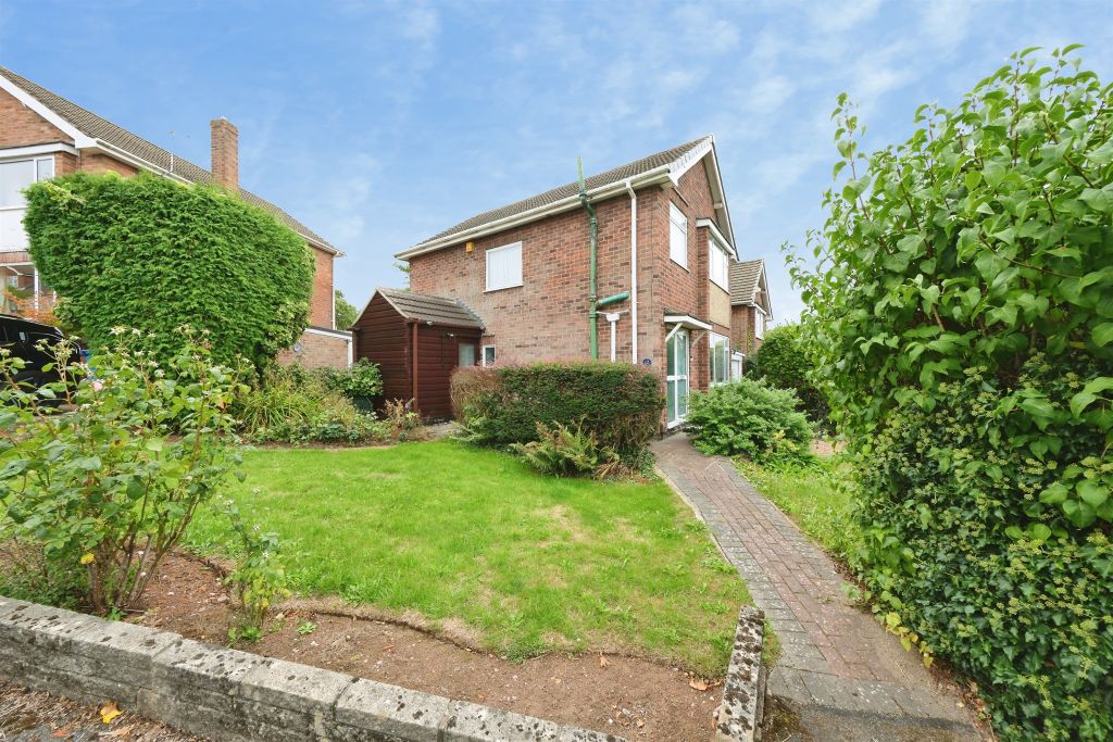 Property photo 2 of 18