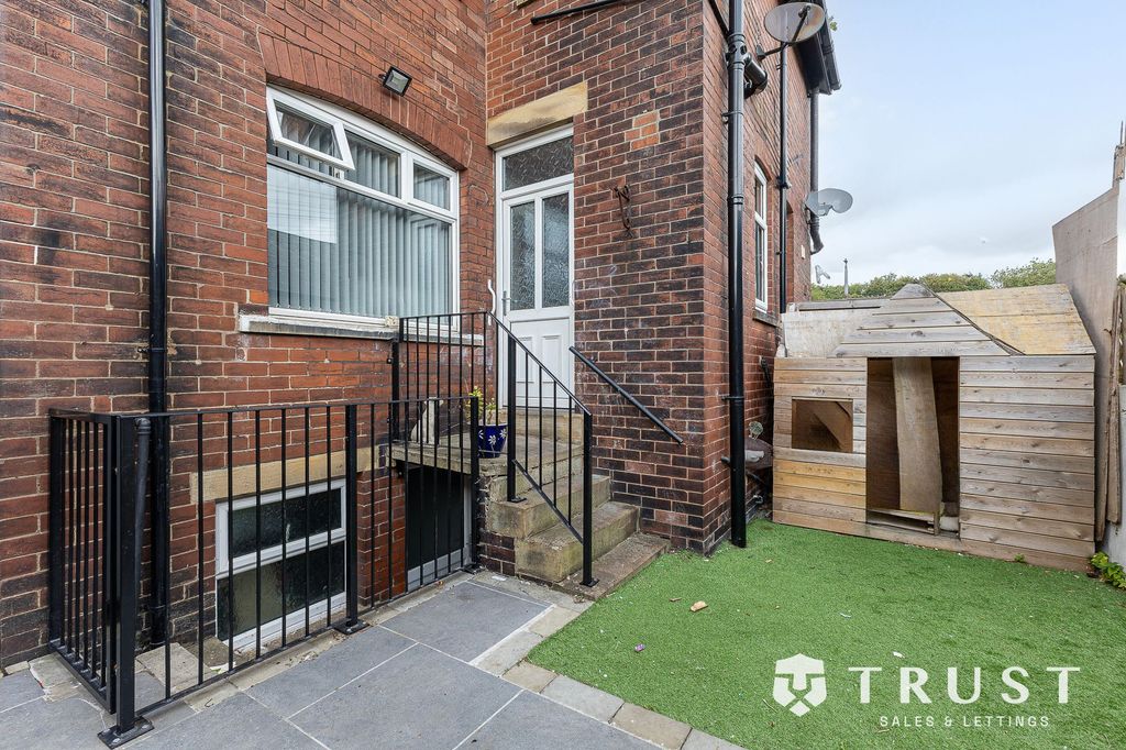 Additional image 44 of 3 bed semi-detached house for saleDeighton Lane, Batley WF17