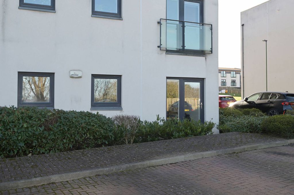 Additional image 18 of 1 bed flat for saleBurnbrae Drive, East Craigs, Edinburgh EH12
