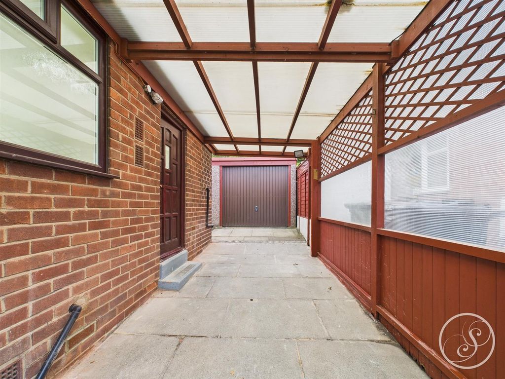 Property photo 2 of 20 Cam02071G0-Pr0738-Still015.Jpg