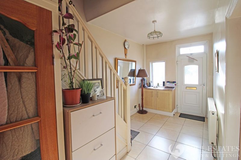 Property photo 3 of 26 Entrance