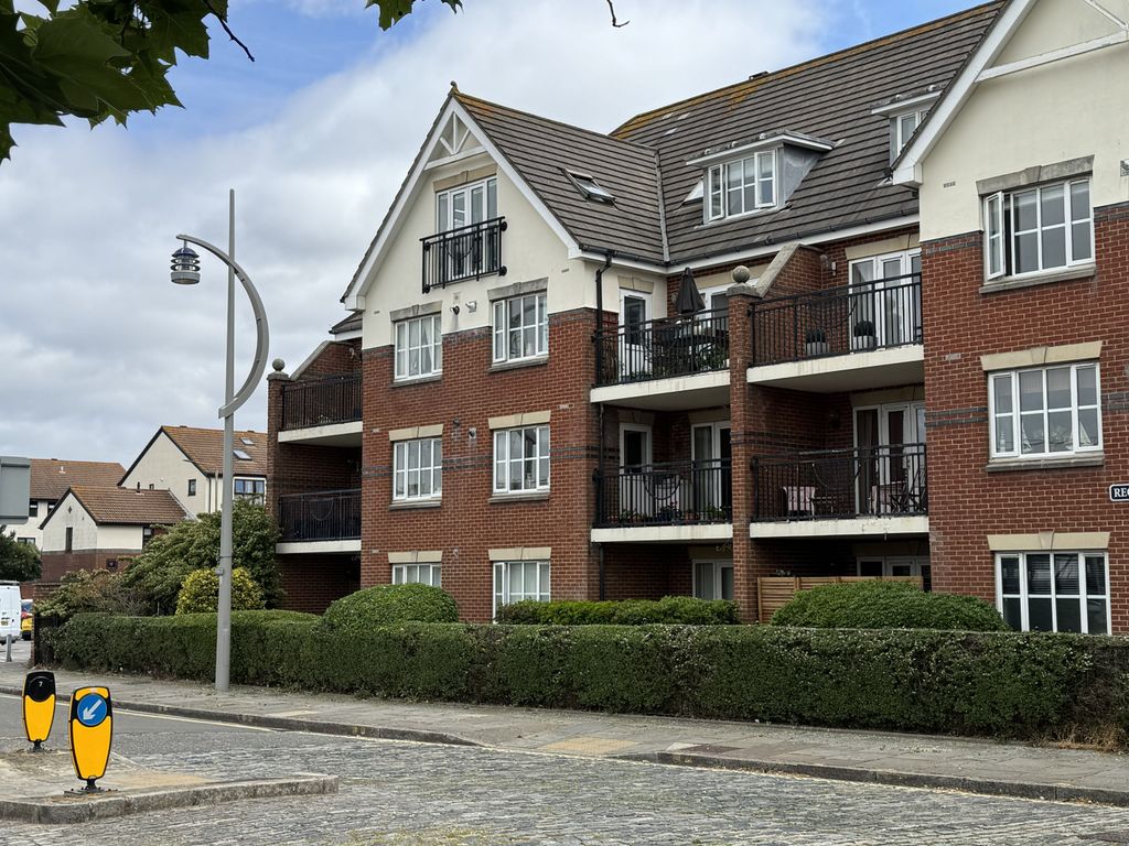 Property photo 1 of 18 Img_54311