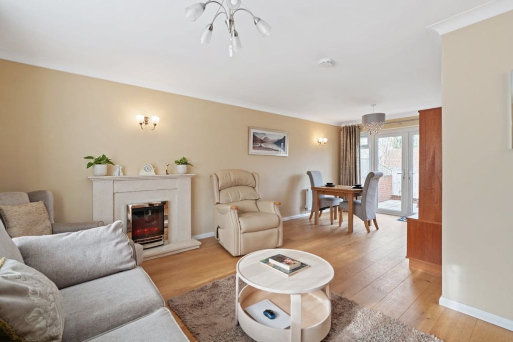 Property photo 3 of 19