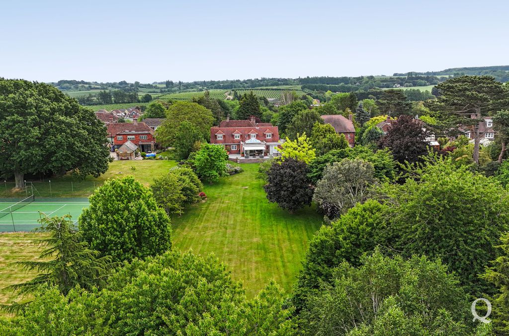Property photo 2 of 36 91E8A6E7-182B-47A...