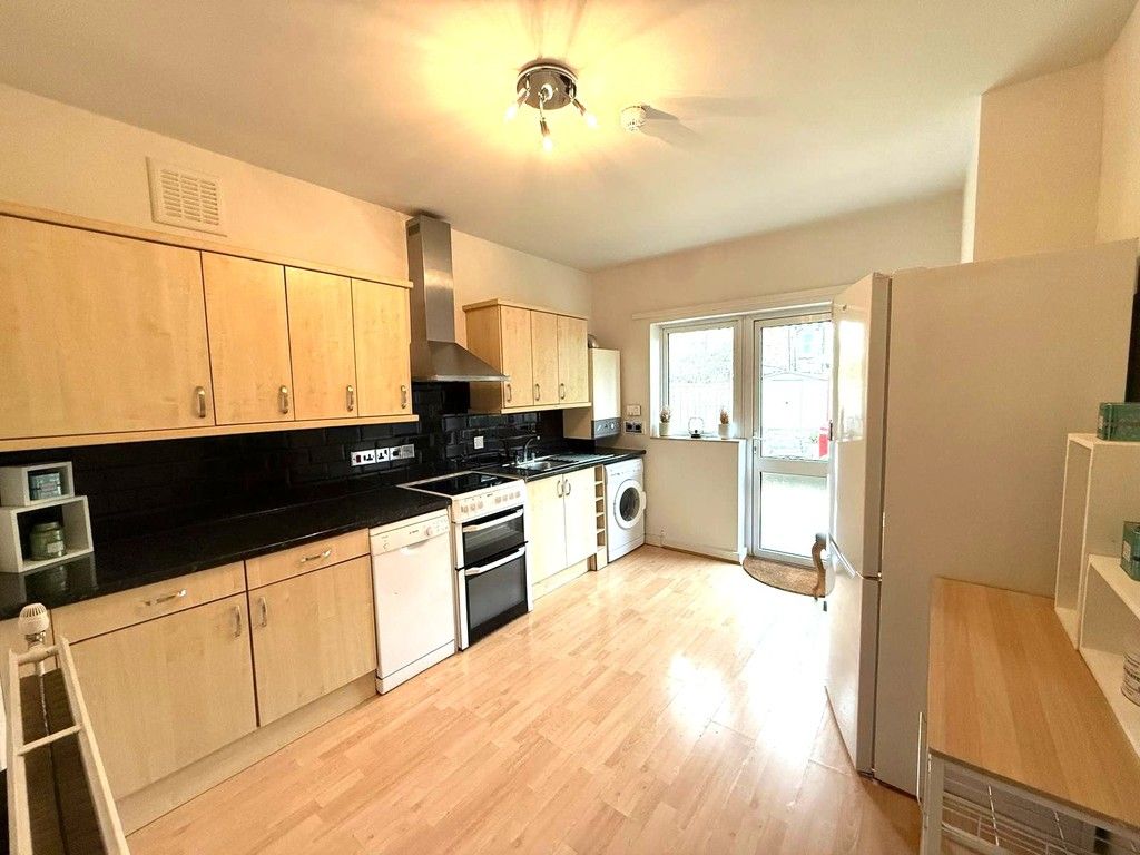 Property photo 2 of 5