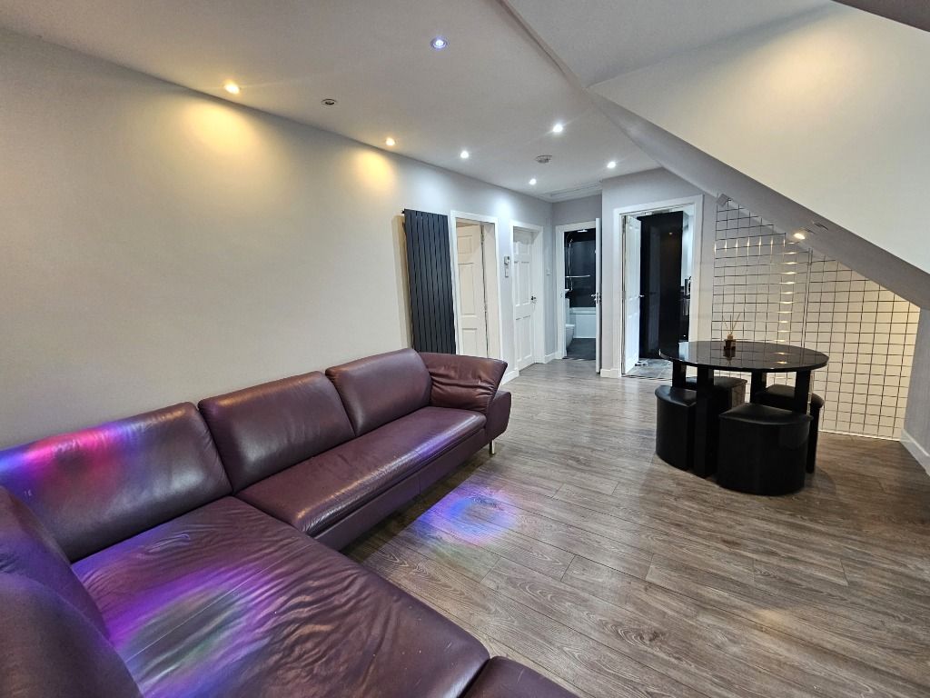 Property photo 2 of 15 Photo 2