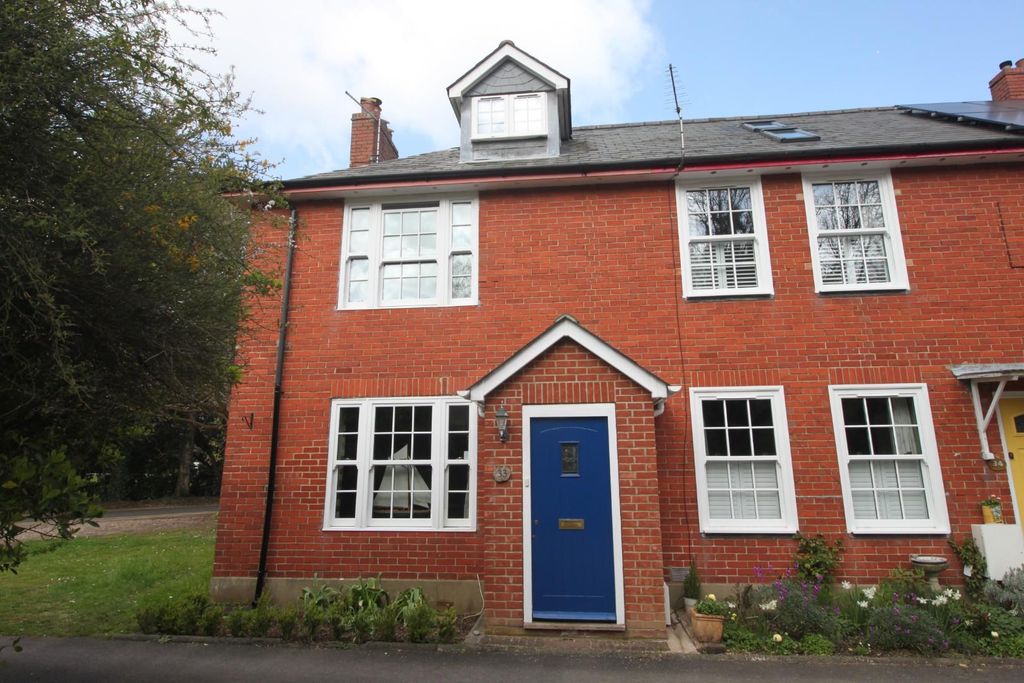 Property photo 1 of 16 Main.Jpg