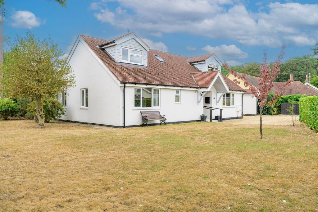 Property photo 1 of 24