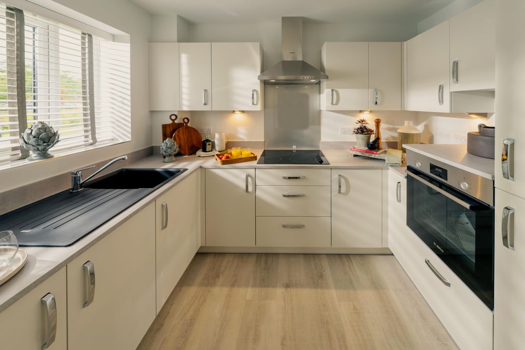 Property photo 3 of 15 Show Home Kitchen