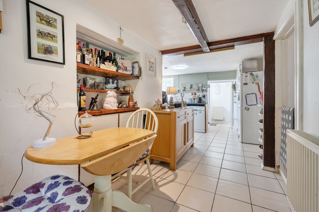 Property photo 3 of 27 1516371 (1).Jpg