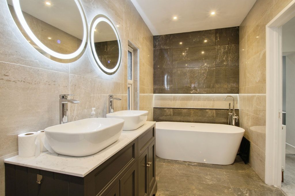 Property photo 1 of 16 Image