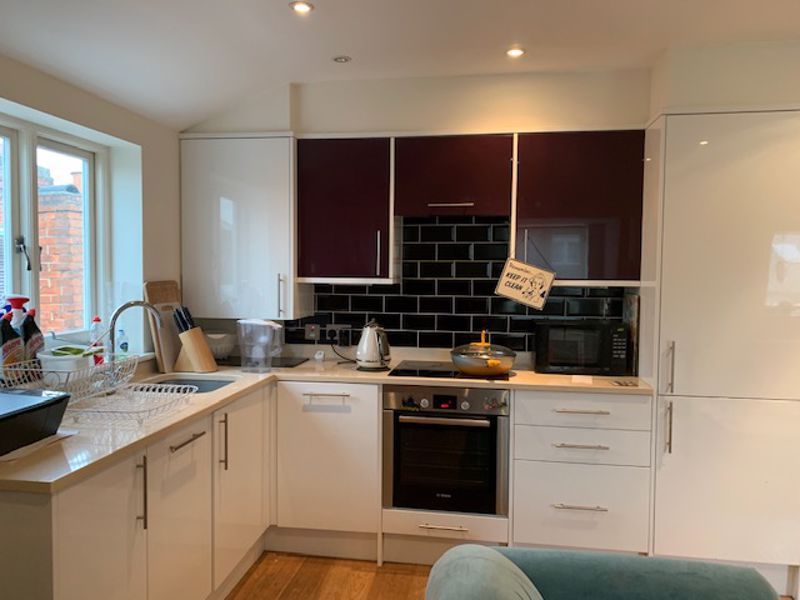 Property photo 2 of 8 Photo 5