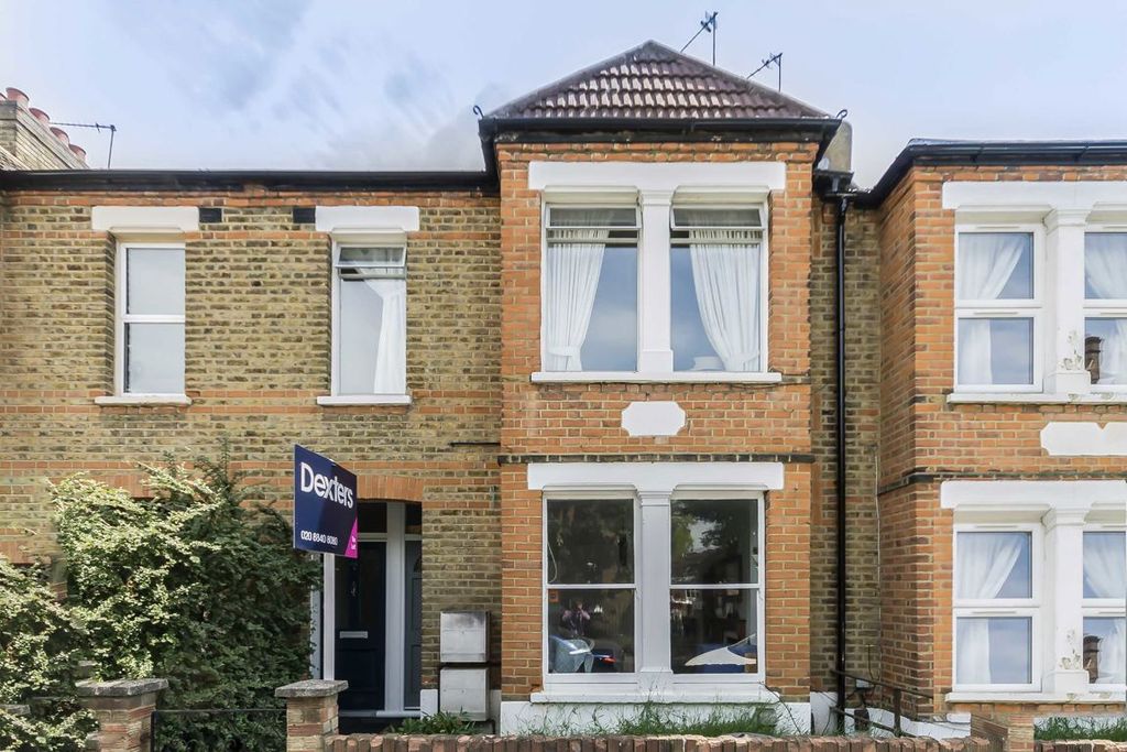 Property photo 1 of 6