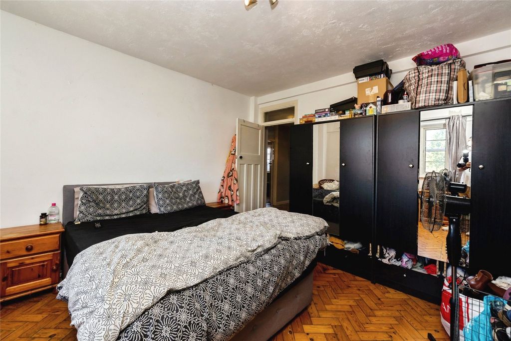 Property photo 1 of 13 Picture No. 12