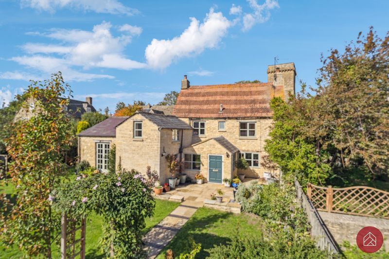 Property photo 1 of 24 Photo 13