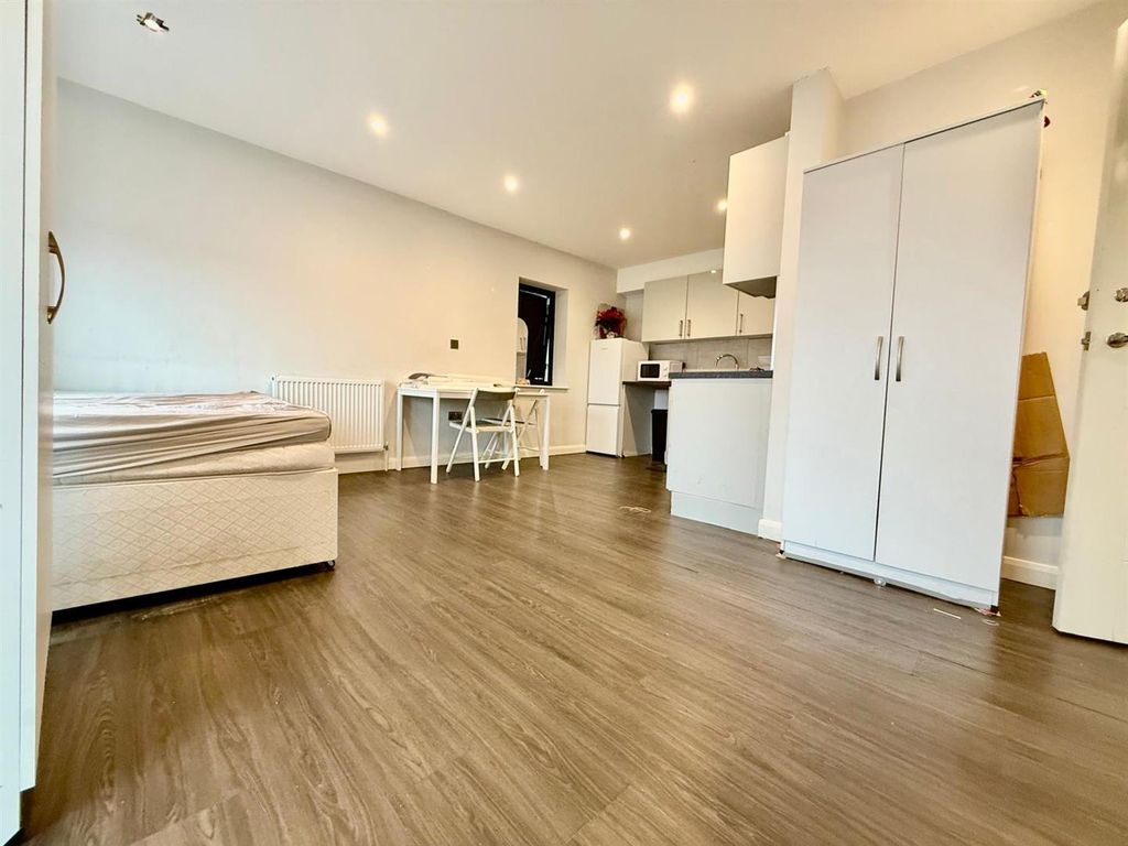 Property photo 2 of 6 Img-20251201-Wa0076.Jpg