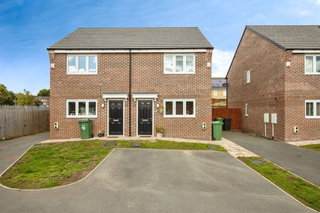 Property photo 1 of 9