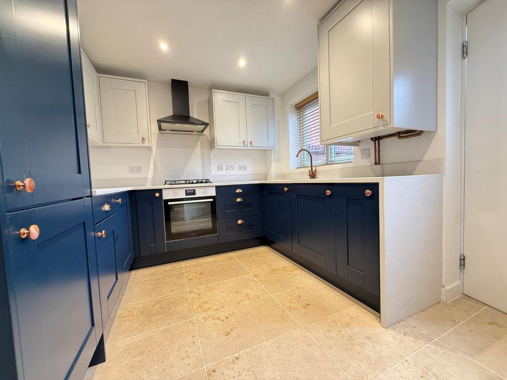 Property photo 3 of 15 14.Jpg