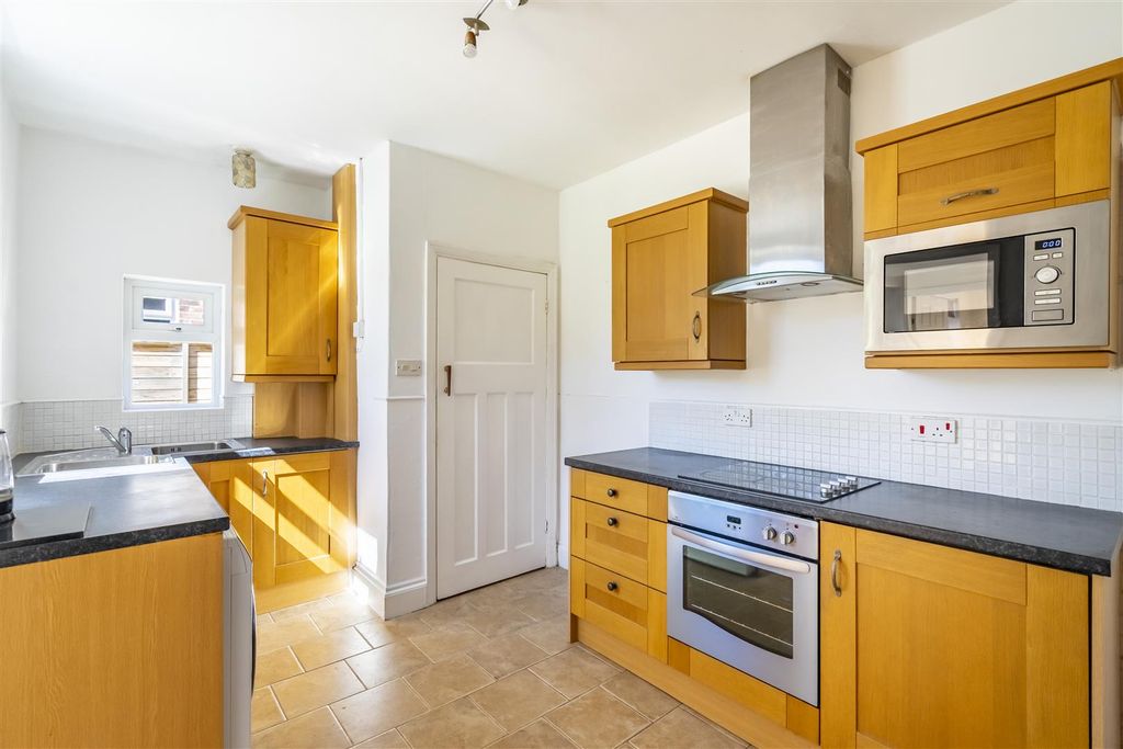 Property photo 3 of 14 72Gl-13.Jpg