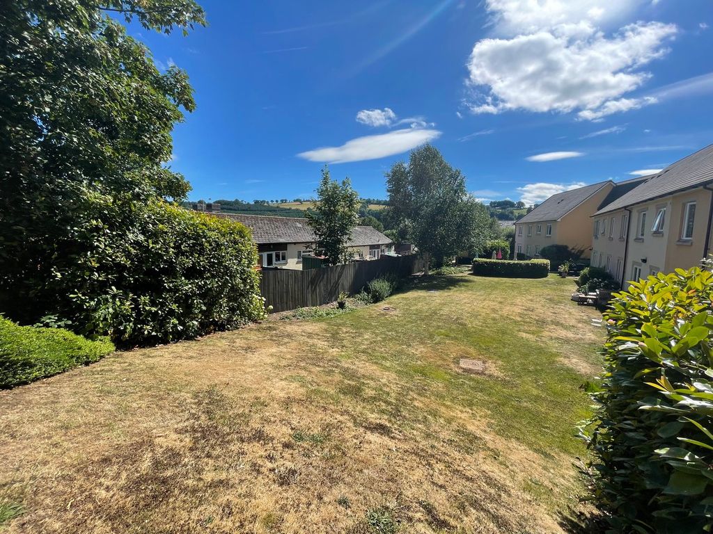 Additional image 9 of 1 bed flat for saleHeol Gouesnou, Brecon LD3