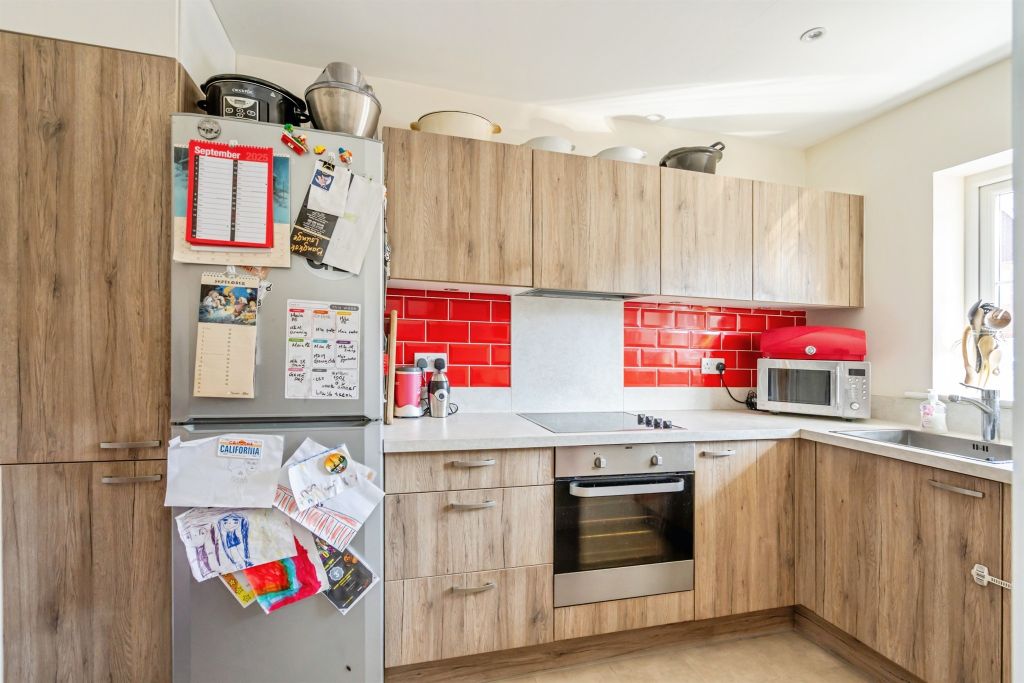 Property photo 2 of 16