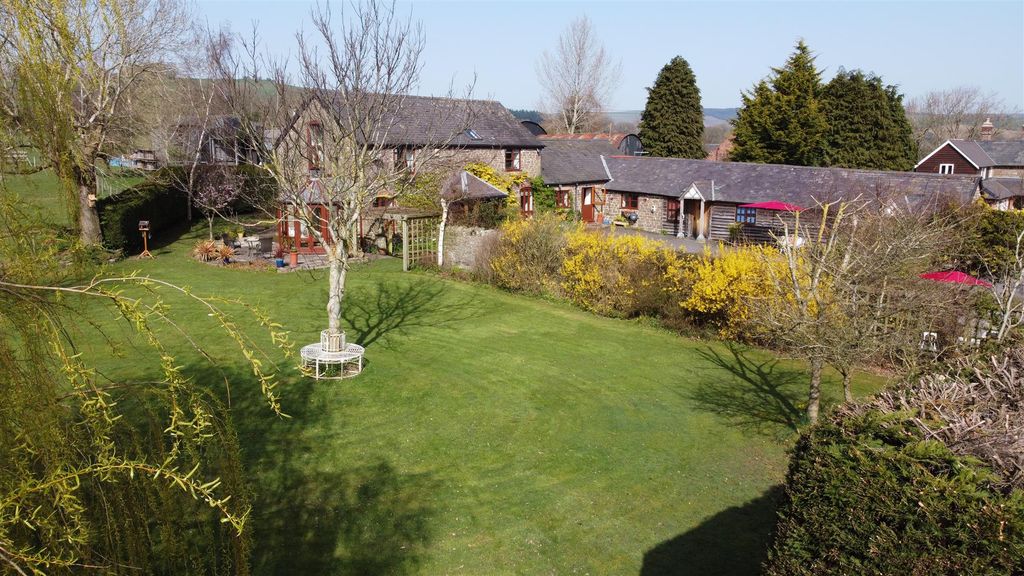 Property photo 1 of 35 Brochure Shot.Jpg