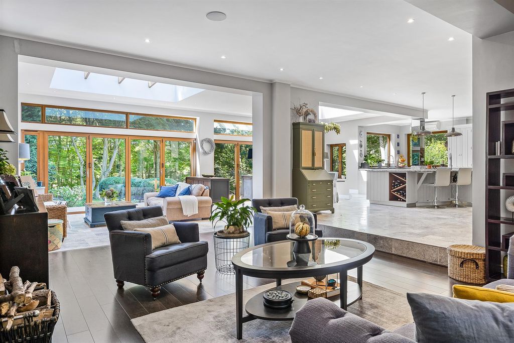 Property photo 3 of 28 Internal-35.Jpg