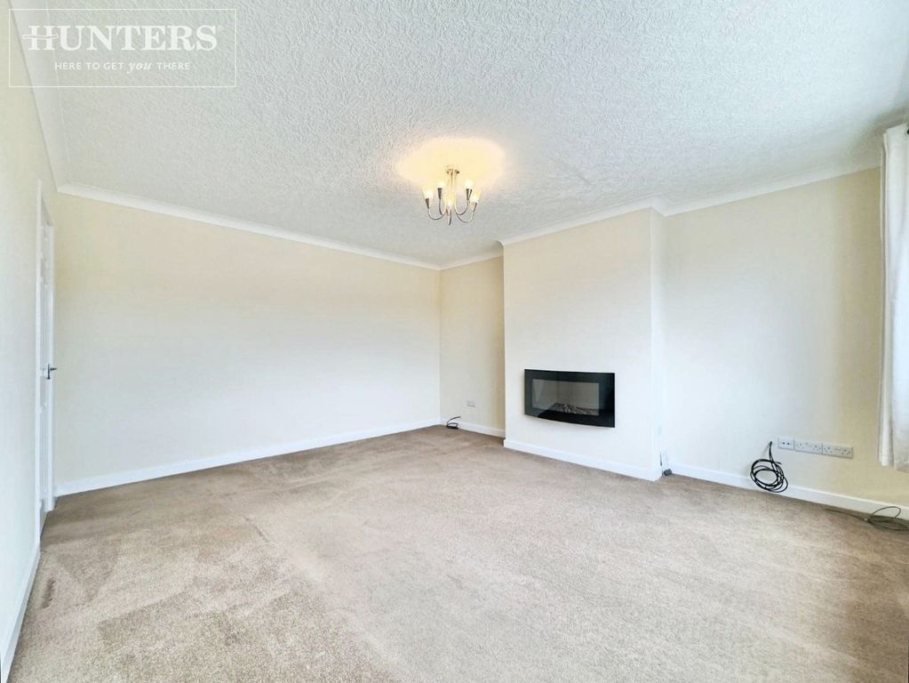 Property photo 3 of 16 Pbox-Img.Jpg