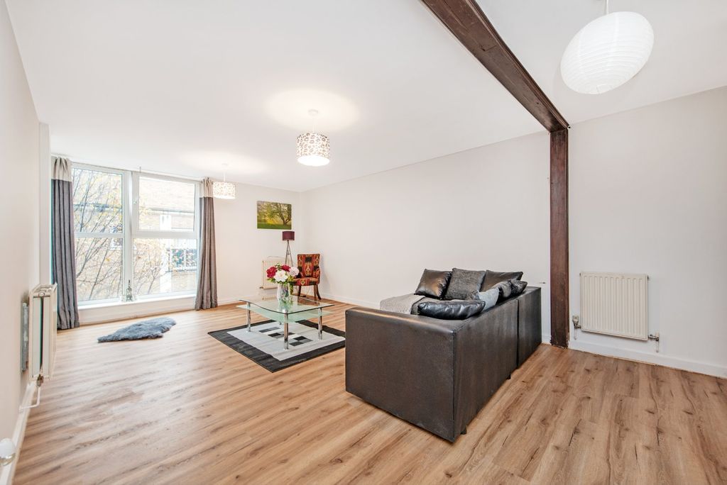 Property photo 1 of 10 Picture No. 34