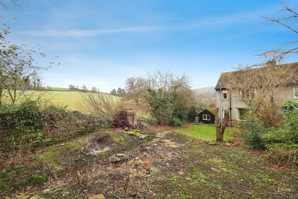 Property photo 3 of 27