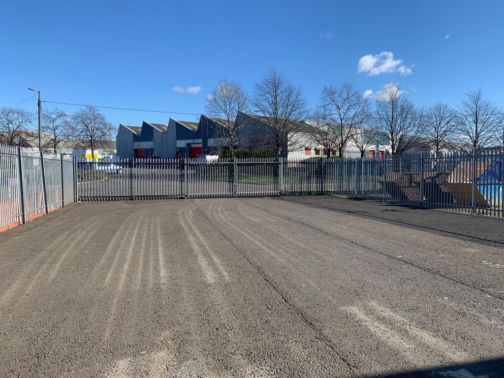 Property photo 3 of 10