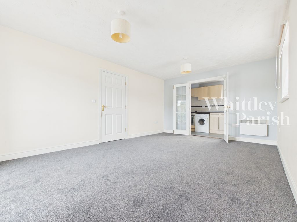 Property photo 3 of 19 Cam04332G0-Pr0927-Still008