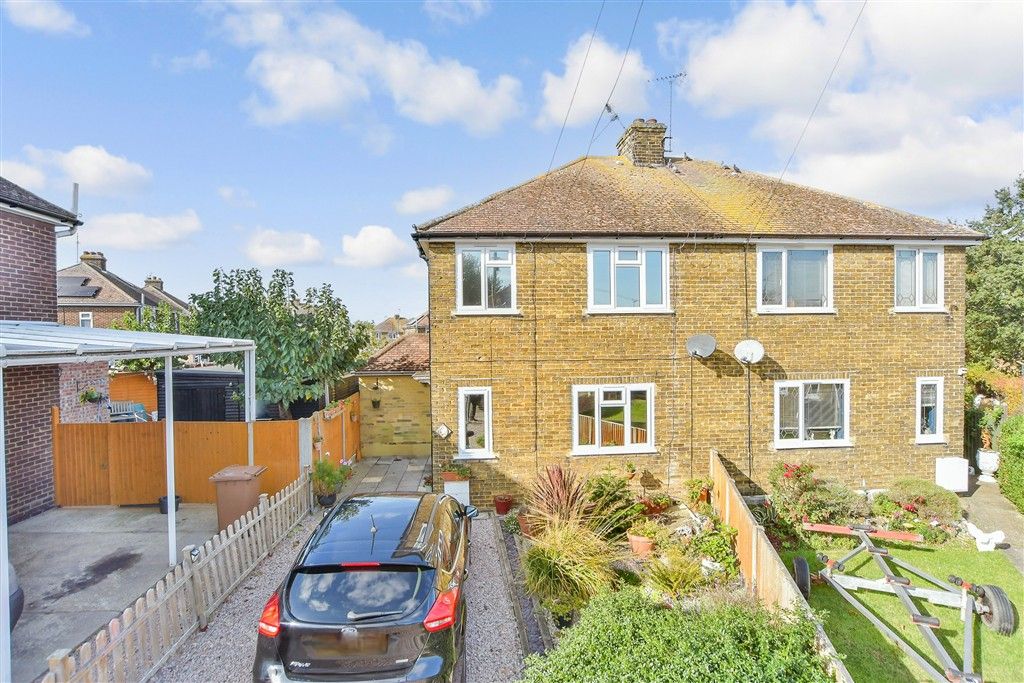 Property photo 2 of 17 External (Web)