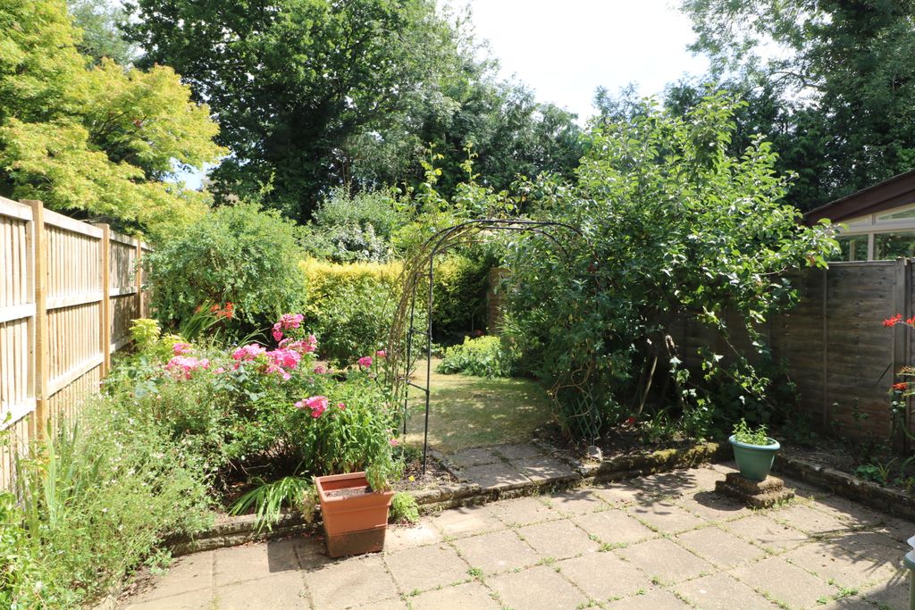 Property photo 3 of 11 Img_9133